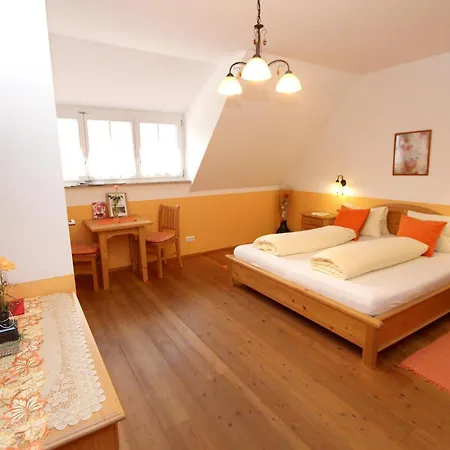 Schulter Appartement Leibnitz